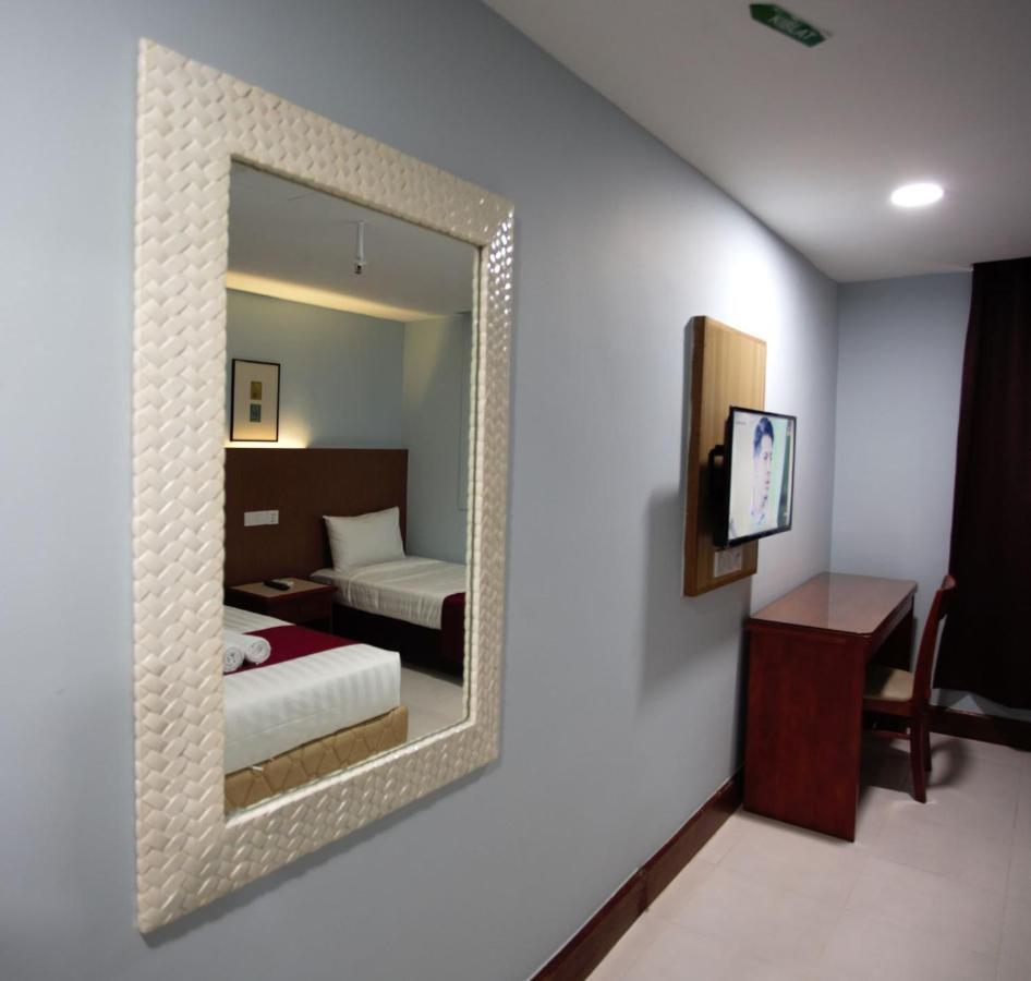 Orkid Hotel At Bukit Bintang Kuala Lumpur Exterior photo