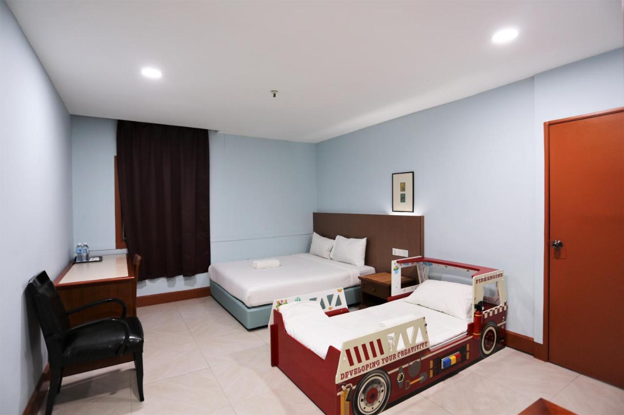 Orkid Hotel At Bukit Bintang Kuala Lumpur Exterior photo
