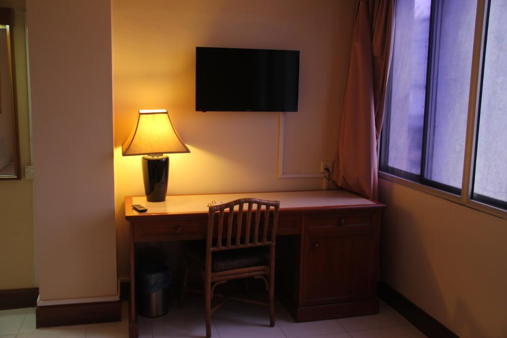 Orkid Hotel At Bukit Bintang Kuala Lumpur Exterior photo